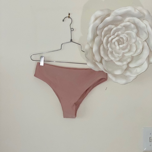 NWOT pink bathing suit set - Picture 2 of 2